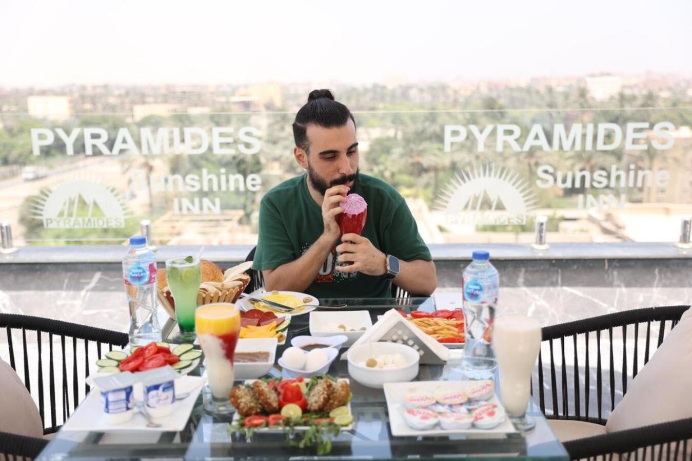 Hotel Pyramids Sunshine View Kafret el-Gabal Esterno foto
