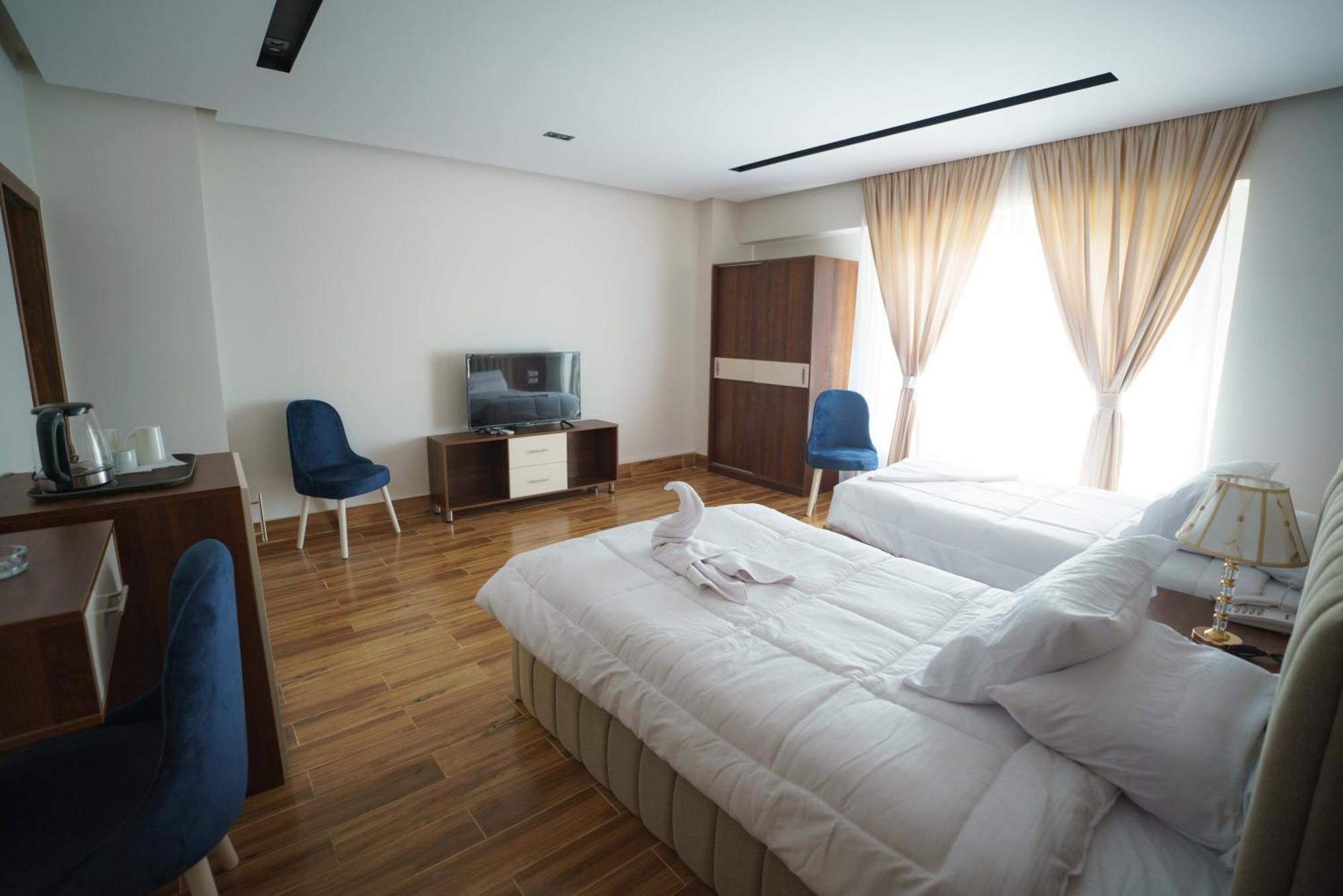 Hotel Pyramids Sunshine View Kafret el-Gabal Esterno foto
